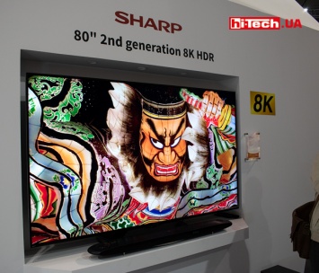 Sharp официально начала работать на рынке OLED-дисплеев