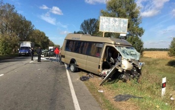 Под Киевом разбилась маршрутка, есть жертвы