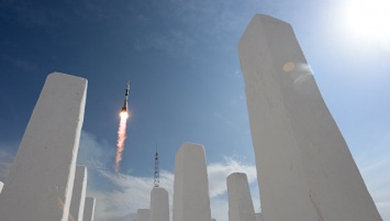 На стартовую площадку Байконура установят ракету с кораблем "Союз МС-10"