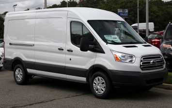 В России выросли продажи Ford Transit