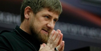 Чеченец, кинувший в пассажира автобуса банку, извинился после угроз Кадырова