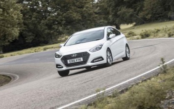 Hyundai официально представил обновленные седан и универсал Hyundai i40