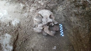Археологи раскопали ужасающие «захоронения вампиров» в Италии