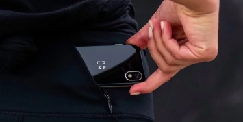 Palm выпустит мини-телефон за $349 для вашего большого смартфона