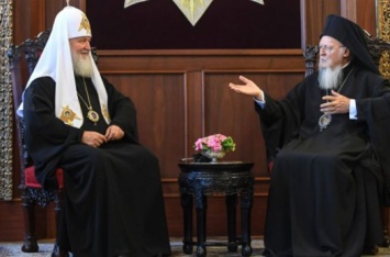 Журналист рассказал, в чем тайный смысл разрыва отношений РПЦ и Константинополя