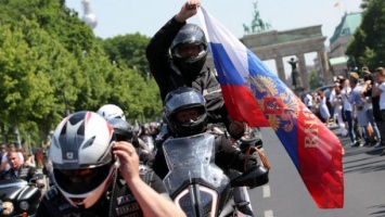 В Черногории задержали пропутинских байкеров, сопровождавших сербского патриарха