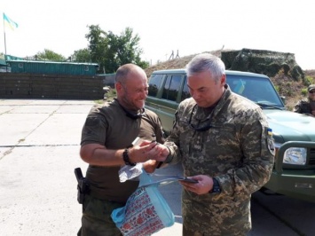Добробаты уходят в тыл. Почему "армия Яроша" покинула линию фронта на Донбассе