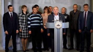Профсоюзы Луганской области требуют от правительства выплаты задолженности по зарплате