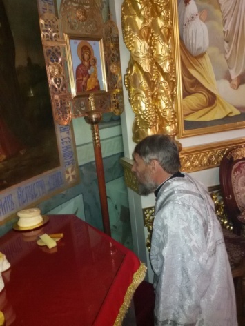 Епископ УПЦ посвятил покаявшегося экс-священника Киевского патриархата в диаконы