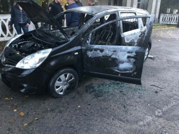 В Одесской области сгорел автомобиль регистратора прав на недвижимое имущество