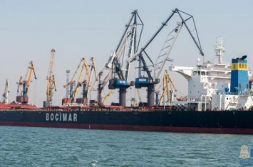 В порт "Южный" хочет зайти буксирный оператор, подозреваемых в связях с криминальными кругами РФ - СМИ