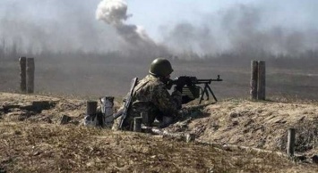 Война на Донбассе: в ходе обстрелов позиций сил ООС был ранен защитник Украины