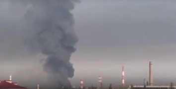 «Воздух пропитан ядом»: Пожар на «Электроцинке» накрыл Владикавказ вредным химическим дымом