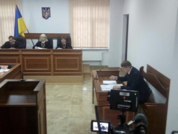 Суд по делу Мартыненко отложили до 29 октября, прокурор не успел дочитать треть обвинительного акта