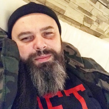 «Кобзон-шапка»: Фадеева высмеяли в Instagram за «бомжеватый вид» на экскурсии в МИД
