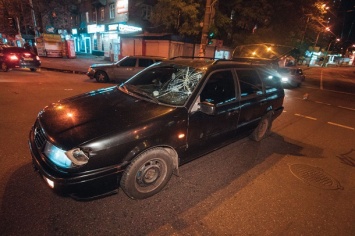 В Киеве сбили девочку на пешеходном переходе