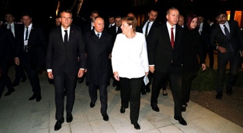 Турецкие СМИ: «Саммит в Турции - это беспрецедентные переговоры»