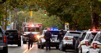 Подозреваемому в массовом убийстве людей в синагоге Питтсбурга грозит смертная казнь