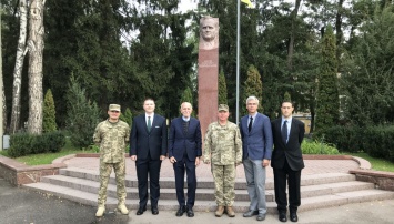 В Житомирском военном институте имени Сергея Королева теперь хозяйничает НАТО