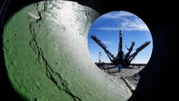 Ракету "Союз-ФГ" перед пуском с "Байконура" разберут для проверки, сообщил источник