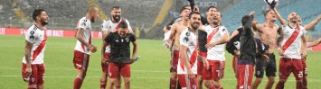 "Ривер Плейт" стал первым финалистом Кубка Либертадорес