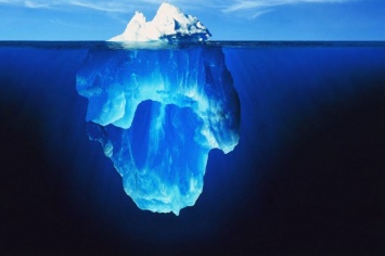 От крупного ледника в Антарктиде откололся айсберг размером с Запорожье - видео