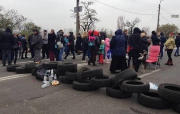 В ДТЭК объяснили отключение света двух домов в Киеве