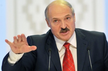 Лукашенко оправдывает РФ и хочет контролировать «выборы» в ОРДЛО