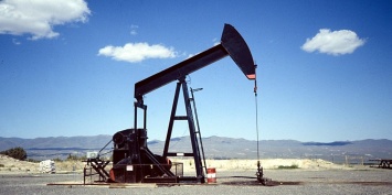 Россия уступила США первенство по добыче нефти