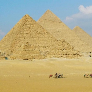 «Это были не пришельцы»: Главную тайну строительства Великой пирамиды Хеопса разоблачили ученые
