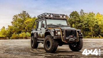 Land Rover Defender получит спортивную версию