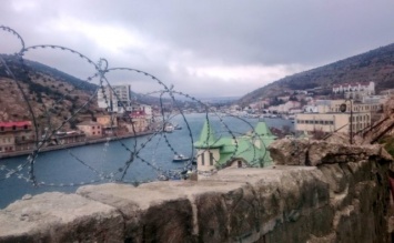 Главное за ночь: радикальные перемены с зарплатами и «море» трупов в Крыму