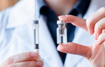 В Украине разгорелся скандал из-за контрабандной вакцины
