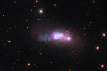 "Хаббл" сделал снимок "одинокой" галактики