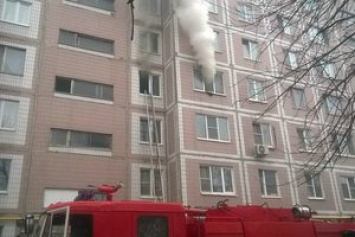 Ранним утром в Харькове подростки устроили переполох в многоэтажке