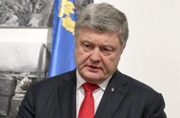 Порошенко указал на бессмысленность договоренностей с РФ о мире в Донбассе