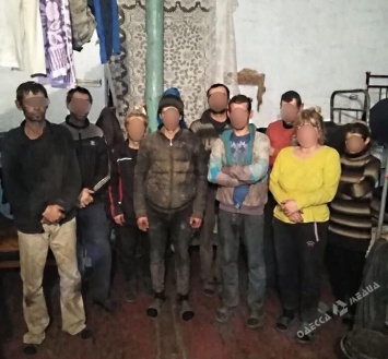 Жертвы рабства в Одессой области: "Нас избивали и угрожали застрелить"