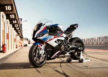 BMW Motorrad впервые представляет опциональные детали M и M Performance для нового BMW S 1000 RR