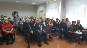Оппозиционеры Полтавщины поздравили Кременчугскую специальную общеобразовательную школу-интернат с 60-летием