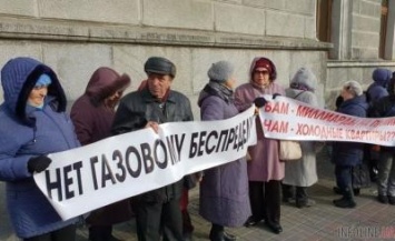В Харькове митинговали оставшиеся без тепла горожане