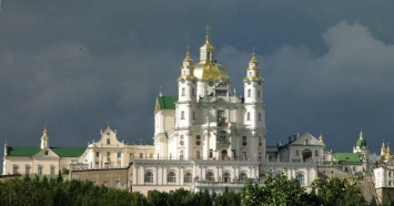 Официально: министерство культуры потребовало отобрать Почаевскую лавру у УПЦ МП