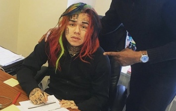 Рэперу 6ix9ine грозит пожизненное заключение