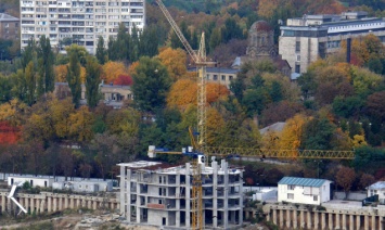В КГГА игнорируют решение Киевсовета о предоставлении статуса сквера на ул. Ольшанской, где строится ЖК "Royal Hills"