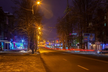 Космический Днепр: как ночью выглядит улица Титова