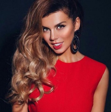 Опухшее лицо Анны Седоковой выдало алкогольную зависимость певицы - фанаты