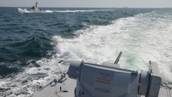 Это акт прямой агрессии РФ: соцсети о таране украинского корабля на Азове