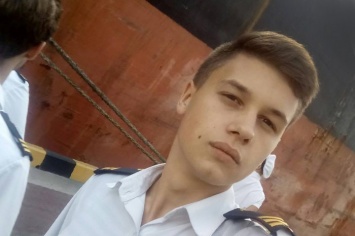 Родители одного из моряков подтвердили задержание их сына в Керченском проливе