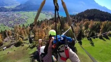 Блогер случайно записал на видео свой "смертельный" полет