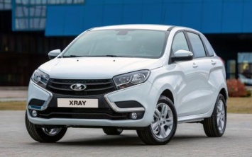 «АвтоВАЗ» начал реализацию обновленной LADA XRay