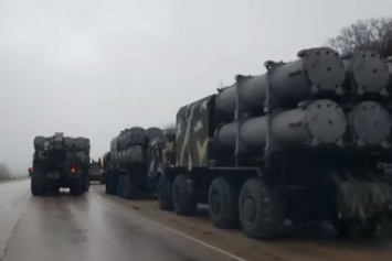 Россия стягивает к Керчи береговые ракетные комплексы "Бал"